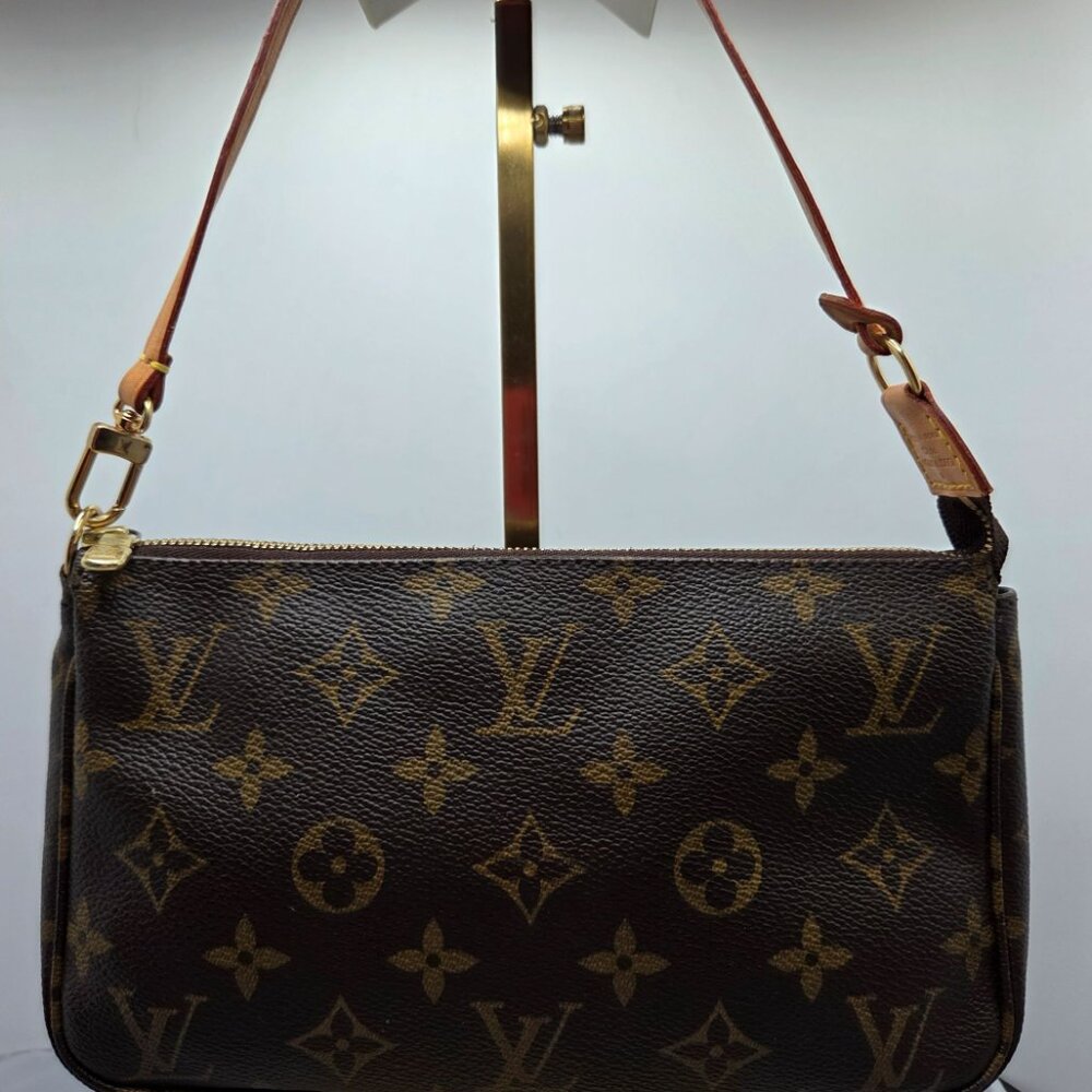 Vintage Louis Vuitton Brown Monogram Pochette